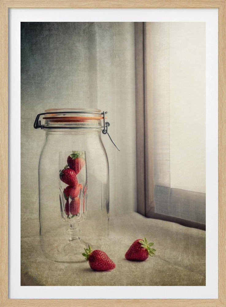 Strawberry's enigma | Poster