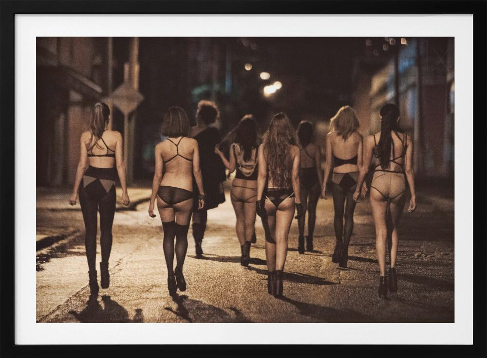 MUJERES DE CALLE | Posters  - Impresiones de Arte