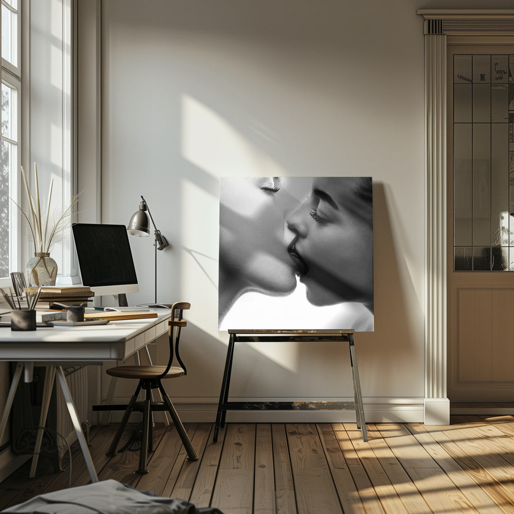 Kiss | Canvas