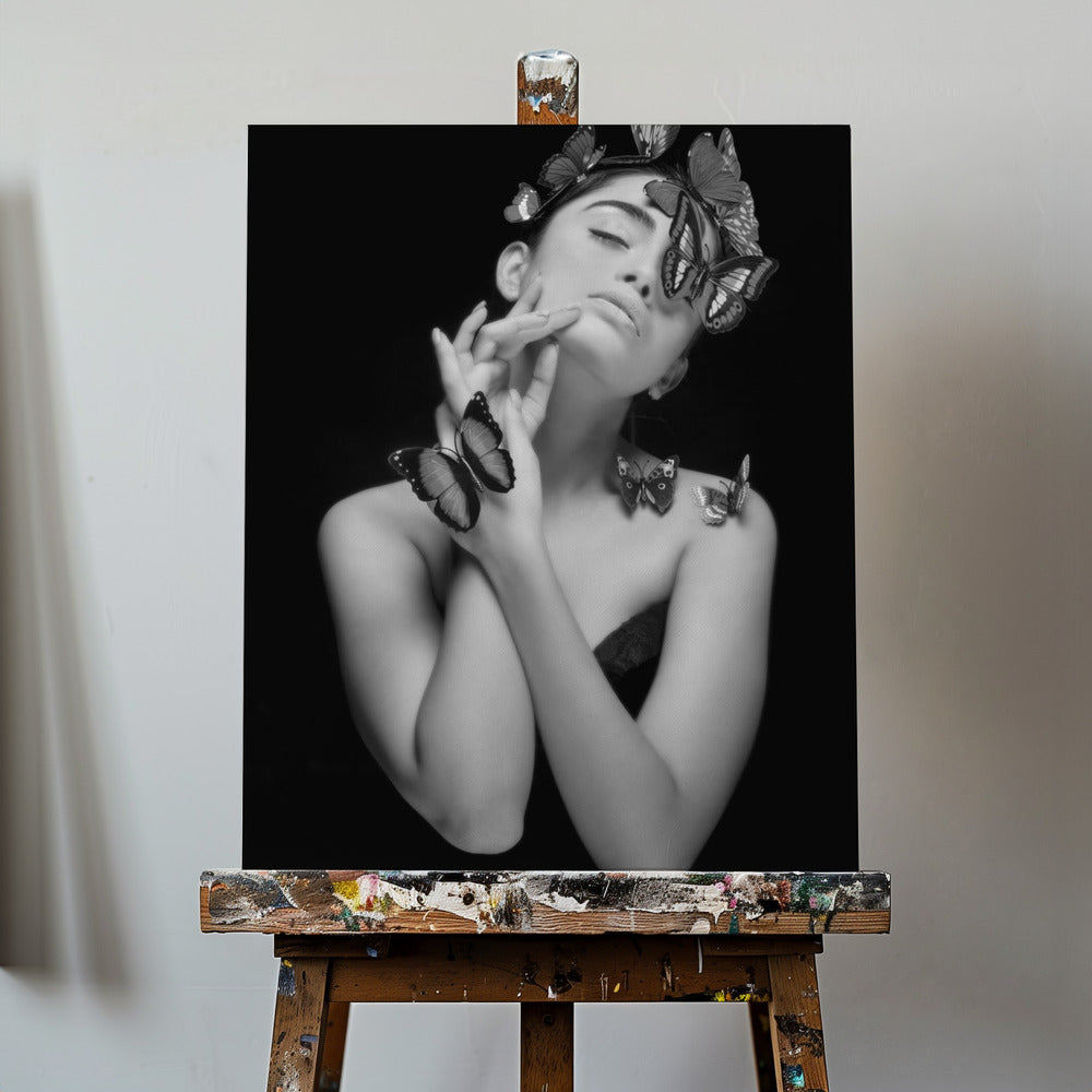 PASSION OF ELEGANCE IN MONOCHROME | Canvas
