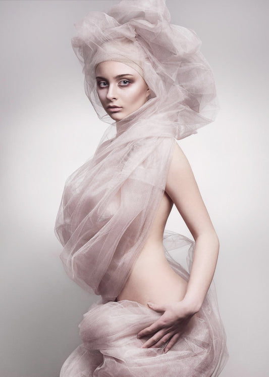 Doll | Canvas