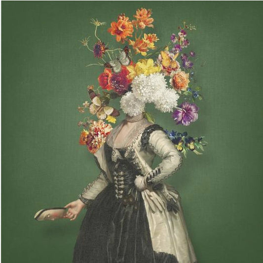 Klassisk porträttkonst med livfulla blommiga inslag | Poster